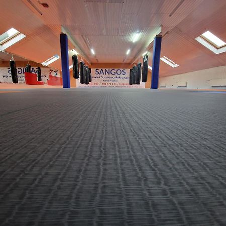 Sangos Osrodek Sportowo-Szkoleniowy Hotel Gorki Wielkie Bagian luar foto